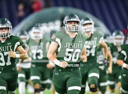 Thumbnail 3 in Strake Jesuit vs Cypress Creek (UIL 6A Regional Playoff) photogallery.