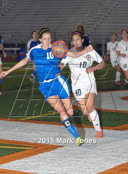Thumbnail 3 in Fountain Hills vs. Walden Grove (AIA D3 Final) photogallery.