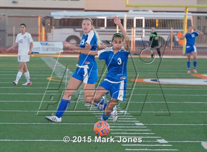 Thumbnail 1 in Fountain Hills vs. Walden Grove (AIA D3 Final) photogallery.