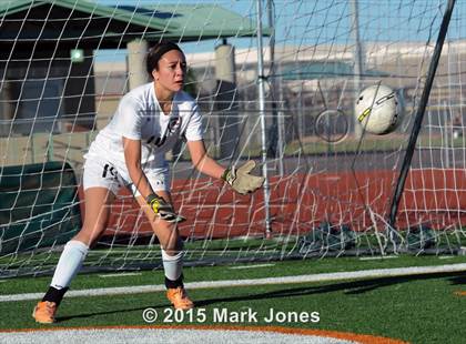 Thumbnail 1 in Fountain Hills vs. Walden Grove (AIA D3 Final) photogallery.