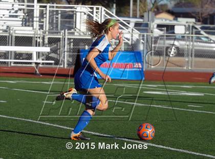 Thumbnail 2 in Fountain Hills vs. Walden Grove (AIA D3 Final) photogallery.