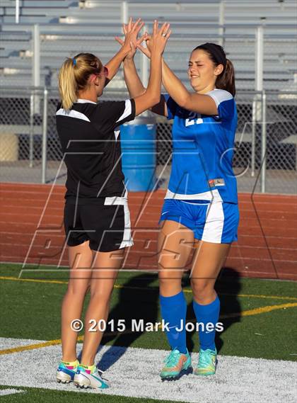 Thumbnail 2 in Fountain Hills vs. Walden Grove (AIA D3 Final) photogallery.
