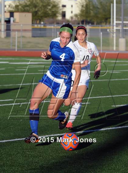 Thumbnail 1 in Fountain Hills vs. Walden Grove (AIA D3 Final) photogallery.