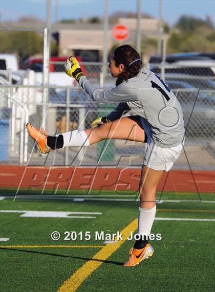 Thumbnail 2 in Fountain Hills vs. Walden Grove (AIA D3 Final) photogallery.