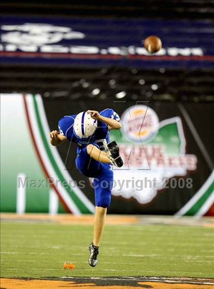 Thumbnail 3 in Prattville vs. St. Xavier photogallery.