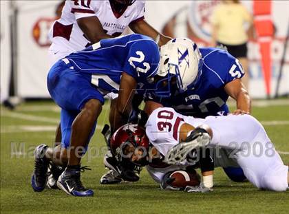 Thumbnail 3 in Prattville vs. St. Xavier photogallery.