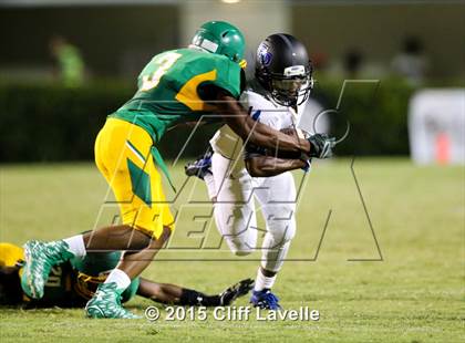 Thumbnail 2 in Summerville vs Fort Dorchester (Sertoma Classic) photogallery.