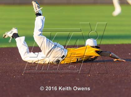 Thumbnail 1 in Lake Dallas @ Arlington Heights (UIL 5A Quarterfinal) photogallery.
