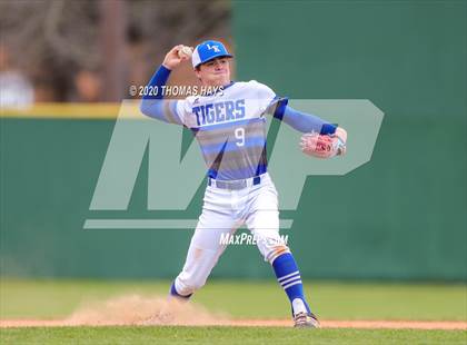 Thumbnail 1 in Linden-Kildare vs Rayville photogallery.