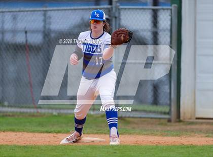 Thumbnail 2 in Linden-Kildare vs Rayville photogallery.