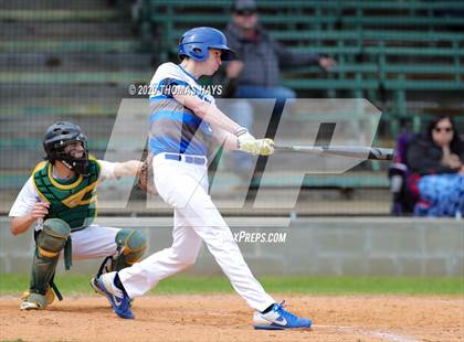 Thumbnail 2 in Linden-Kildare vs Rayville photogallery.