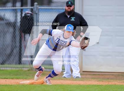 Thumbnail 1 in Linden-Kildare vs Rayville photogallery.