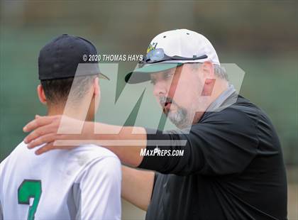 Thumbnail 2 in Linden-Kildare vs Rayville photogallery.