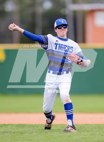 Thumbnail 2 in Linden-Kildare vs Rayville photogallery.