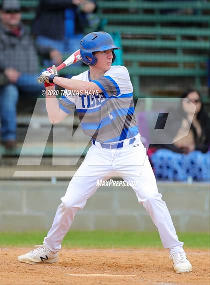 Thumbnail 3 in Linden-Kildare vs Rayville photogallery.
