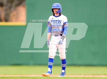 Thumbnail 3 in Linden-Kildare vs Rayville photogallery.