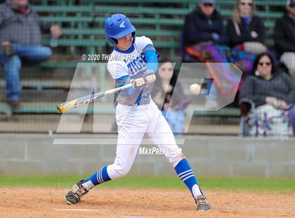 Thumbnail 3 in Linden-Kildare vs Rayville photogallery.