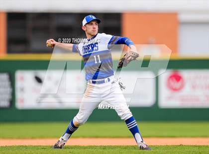 Thumbnail 2 in Linden-Kildare vs Rayville photogallery.