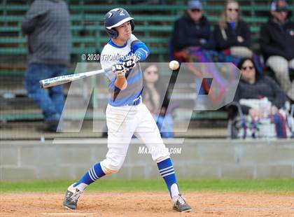 Thumbnail 3 in Linden-Kildare vs Rayville photogallery.