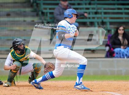 Thumbnail 2 in Linden-Kildare vs Rayville photogallery.