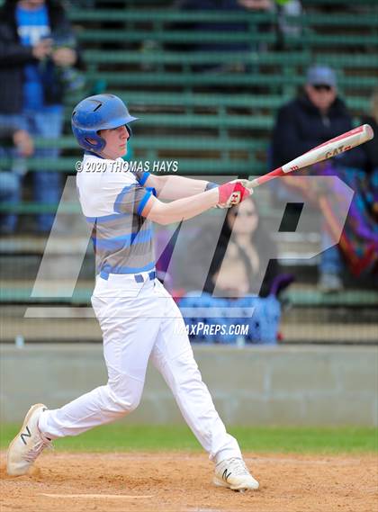 Thumbnail 2 in Linden-Kildare vs Rayville photogallery.