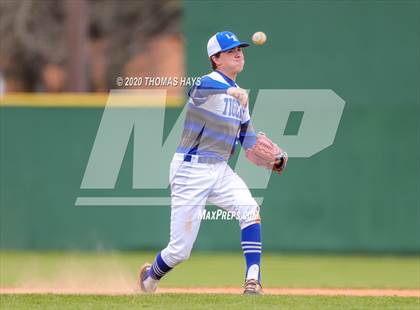Thumbnail 3 in Linden-Kildare vs Rayville photogallery.