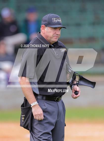 Thumbnail 3 in Linden-Kildare vs Rayville photogallery.