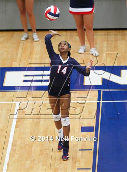 Thumbnail 1 in Plano vs. Allen photogallery.
