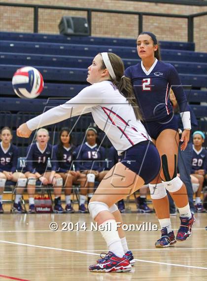Thumbnail 1 in Plano vs. Allen photogallery.