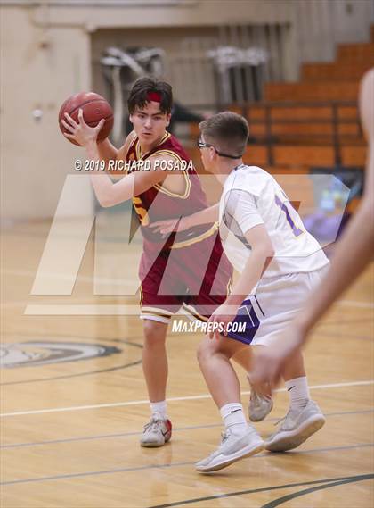 Thumbnail 3 in Righetti vs. Tulare Union (Andrew Bedoya Holiday Classic) photogallery.