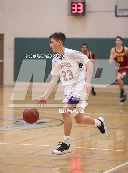 Thumbnail 2 in Righetti vs. Tulare Union (Andrew Bedoya Holiday Classic) photogallery.
