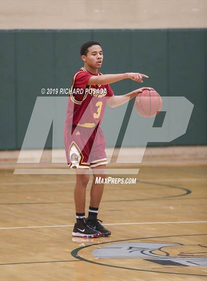 Thumbnail 1 in Righetti vs. Tulare Union (Andrew Bedoya Holiday Classic) photogallery.