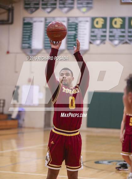 Thumbnail 1 in Righetti vs. Tulare Union (Andrew Bedoya Holiday Classic) photogallery.