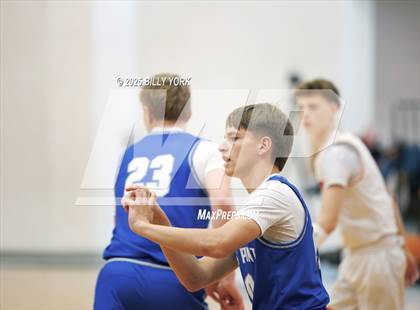 Thumbnail 2 in Grand Saline vs Wills Point photogallery.