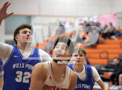 Thumbnail 1 in Grand Saline vs Wills Point photogallery.