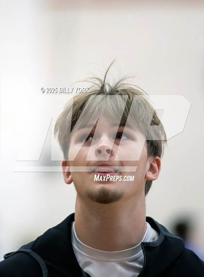 Thumbnail 3 in Grand Saline vs Wills Point photogallery.