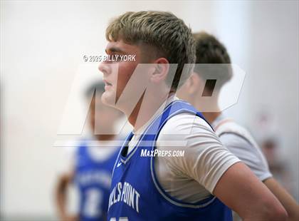 Thumbnail 2 in Grand Saline vs Wills Point photogallery.