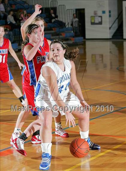Thumbnail 1 in Auburn vs Pawnee (Sangamon County Classic) photogallery.
