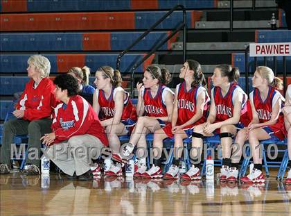 Thumbnail 3 in Auburn vs Pawnee (Sangamon County Classic) photogallery.
