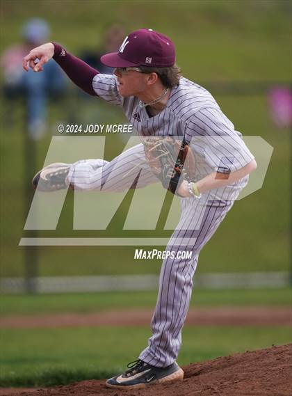 Thumbnail 3 in New Albany @ Pine Grove photogallery.