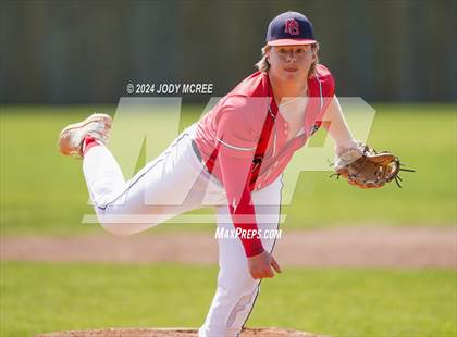 Thumbnail 3 in New Albany @ Pine Grove photogallery.