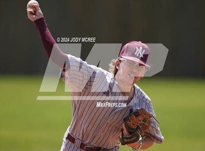Thumbnail 2 in New Albany @ Pine Grove photogallery.