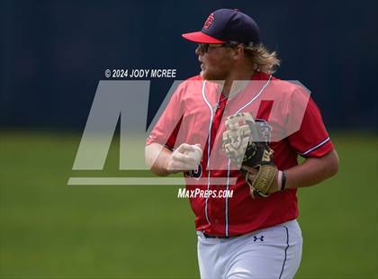 Thumbnail 2 in New Albany @ Pine Grove photogallery.
