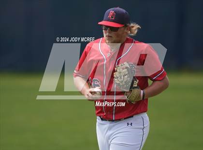 Thumbnail 1 in New Albany @ Pine Grove photogallery.
