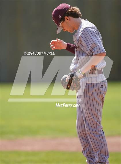 Thumbnail 3 in New Albany @ Pine Grove photogallery.