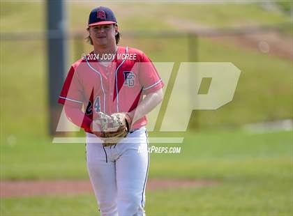 Thumbnail 1 in New Albany @ Pine Grove photogallery.