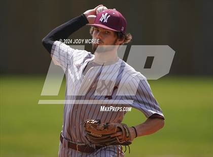 Thumbnail 3 in New Albany @ Pine Grove photogallery.