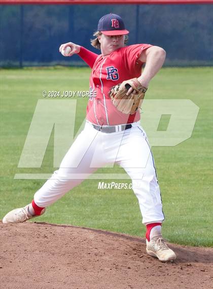 Thumbnail 3 in New Albany @ Pine Grove photogallery.