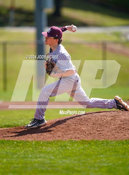 Thumbnail 1 in New Albany @ Pine Grove photogallery.