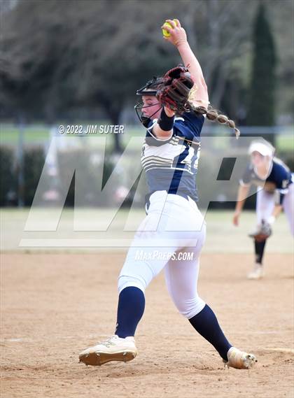 Thumbnail 1 in Lake Creek vs Dripping Springs (Brenham Tournament) photogallery.